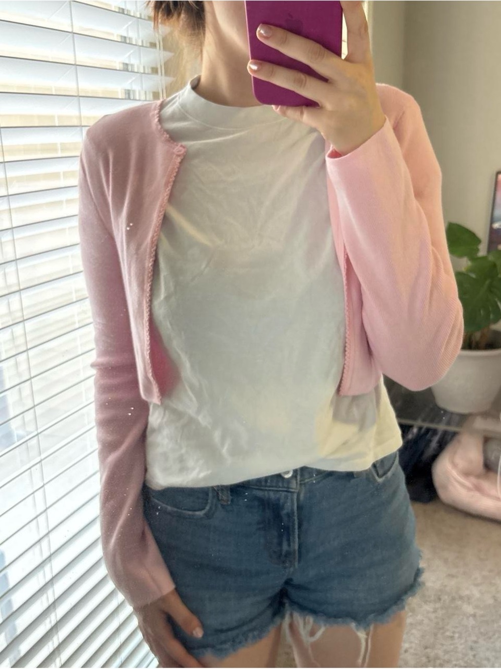 Edikted Soft Pink Cropped Cardigan